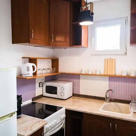 Lejlighed Cozy House With Free Parking *