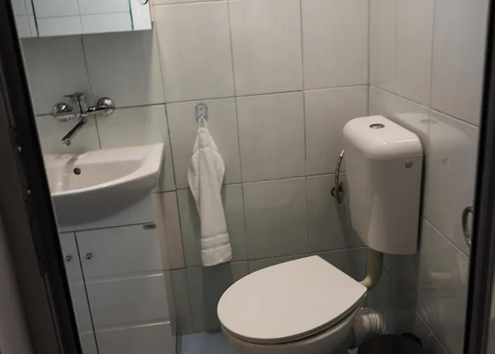 Cozy House With Free Parking Varna