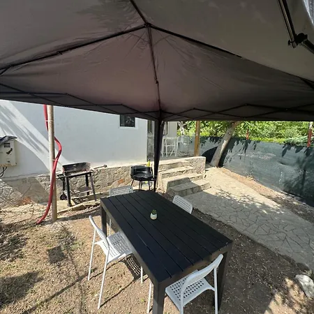 Апартаменты Cozy House With Free Parking Варна