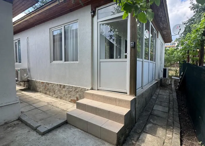 Cozy House With Free Parking * Варна